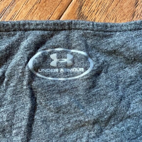 Under Amor Tee - Picture 7 of 7